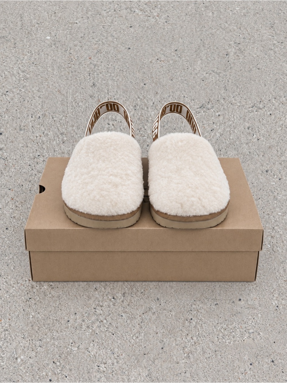 Ugg Fluff Yeah  Slingback Clog Youth Size _4